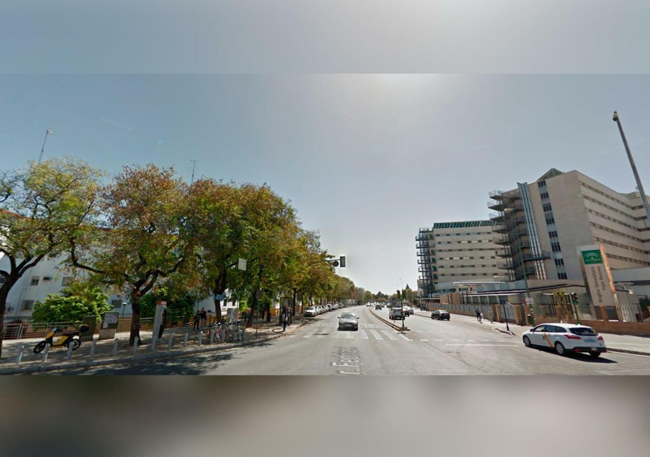 Acogedor Apartamento En El Barrio Del Parlamento De Andalucia — Photos 1